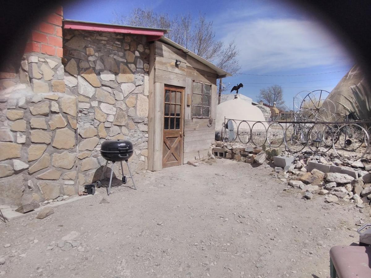La Loma Del Chivo Llc Stone Cottage Alternative Building Marathon Exterior foto